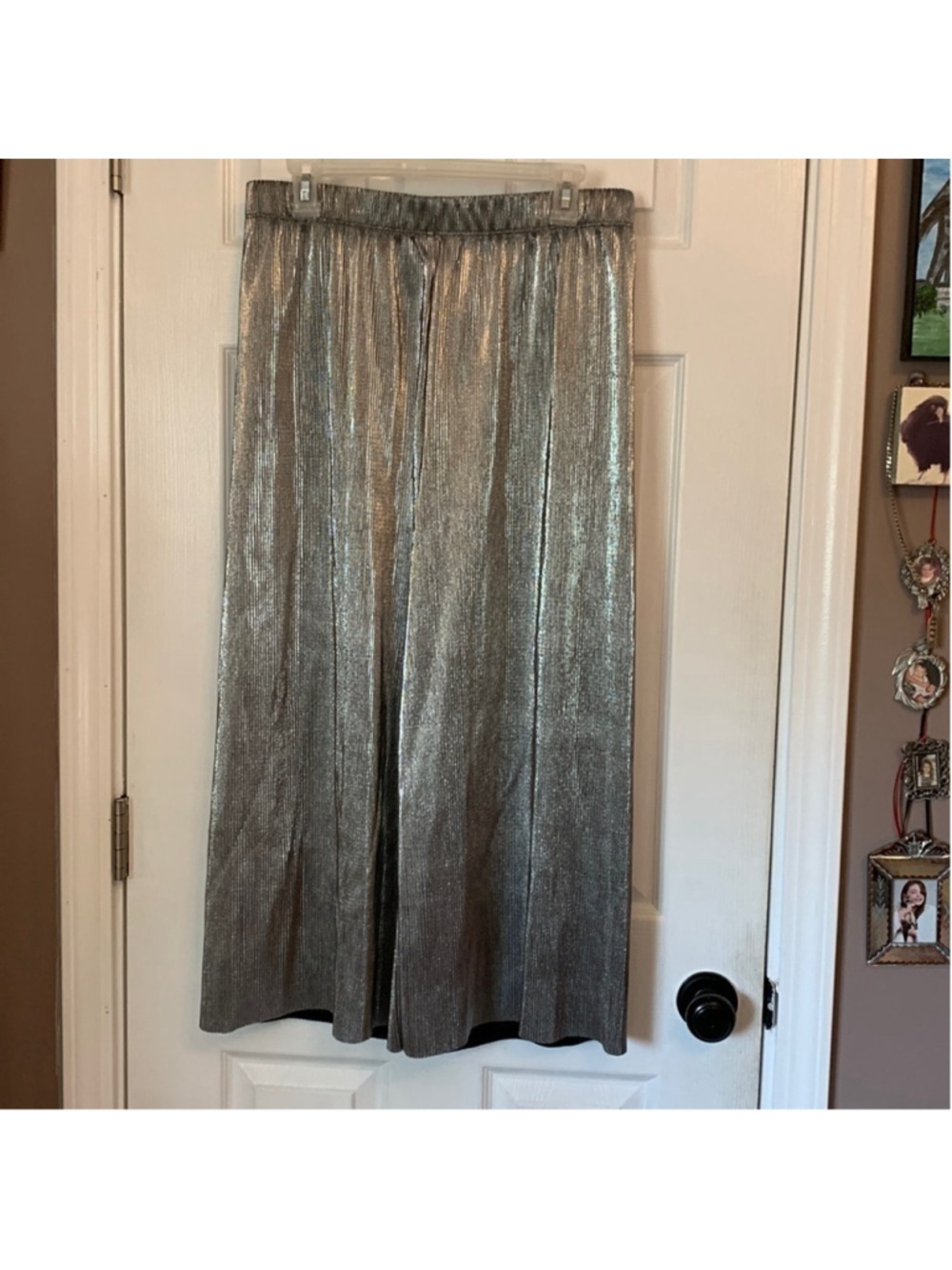 Medium Silver shimmer pants for parties or everyday wear